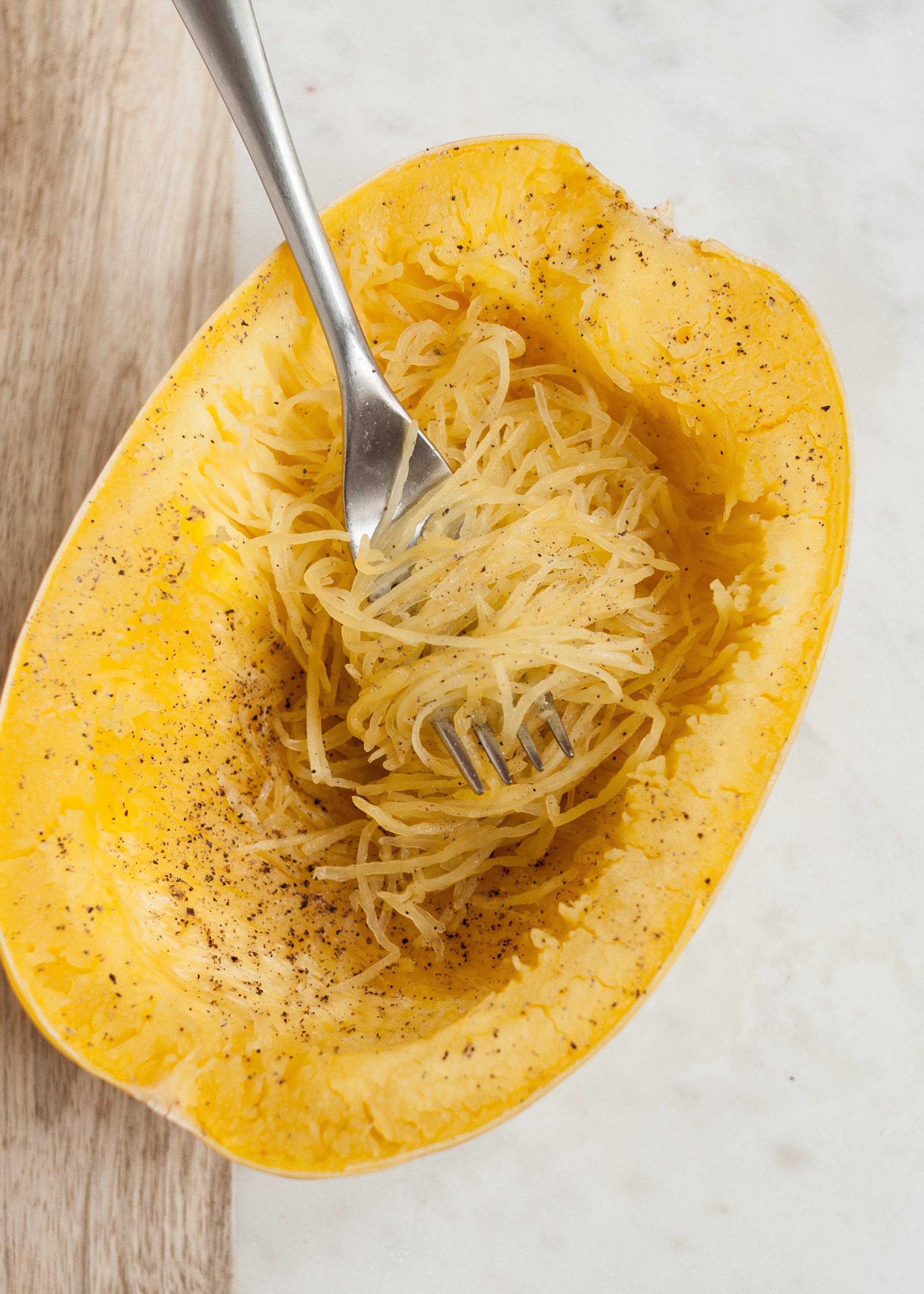 How To Cook Spaghetti Squash in the Microwave