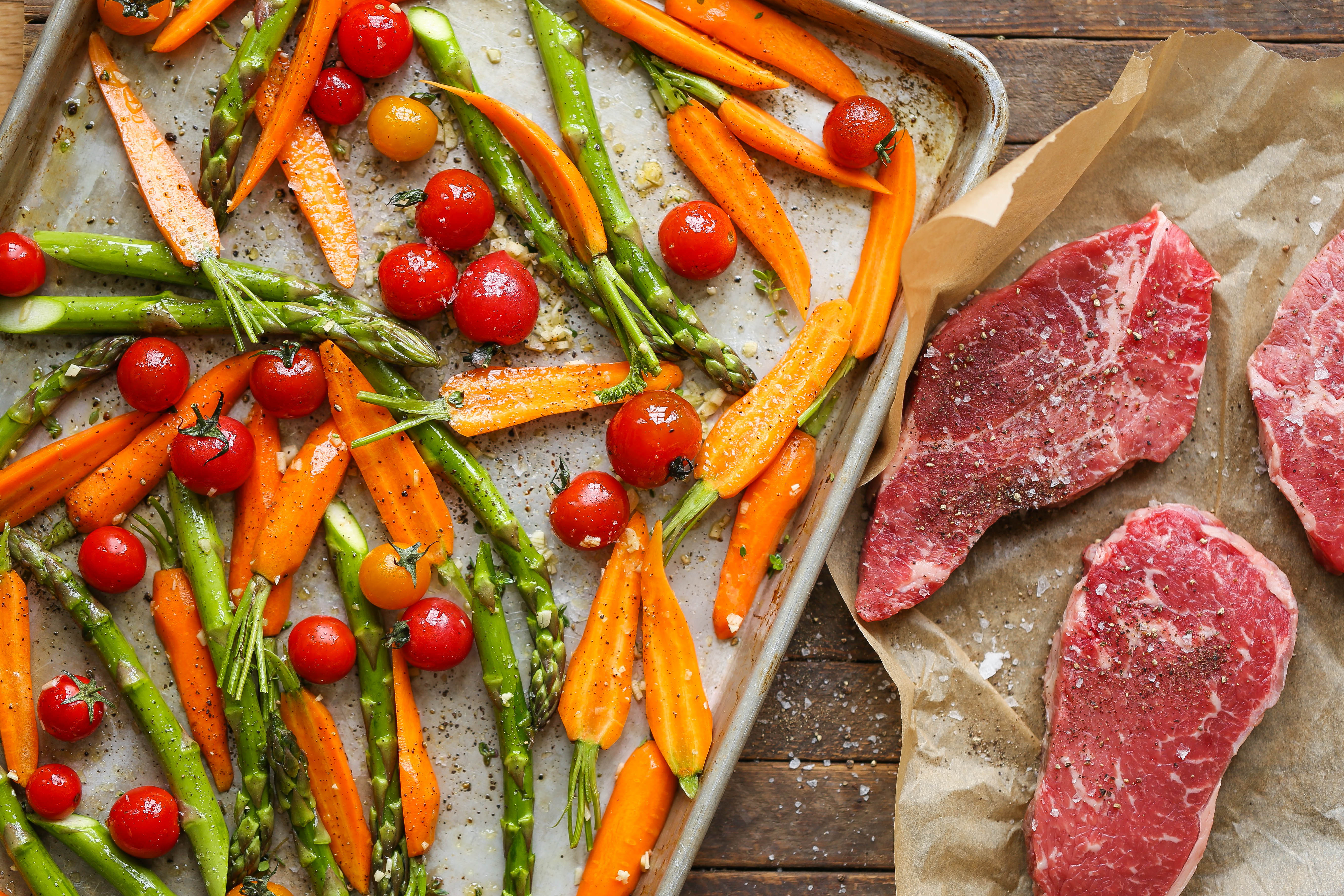 One Pan Steak and Veggies with Garlic Herb Butter - Damn Delicious