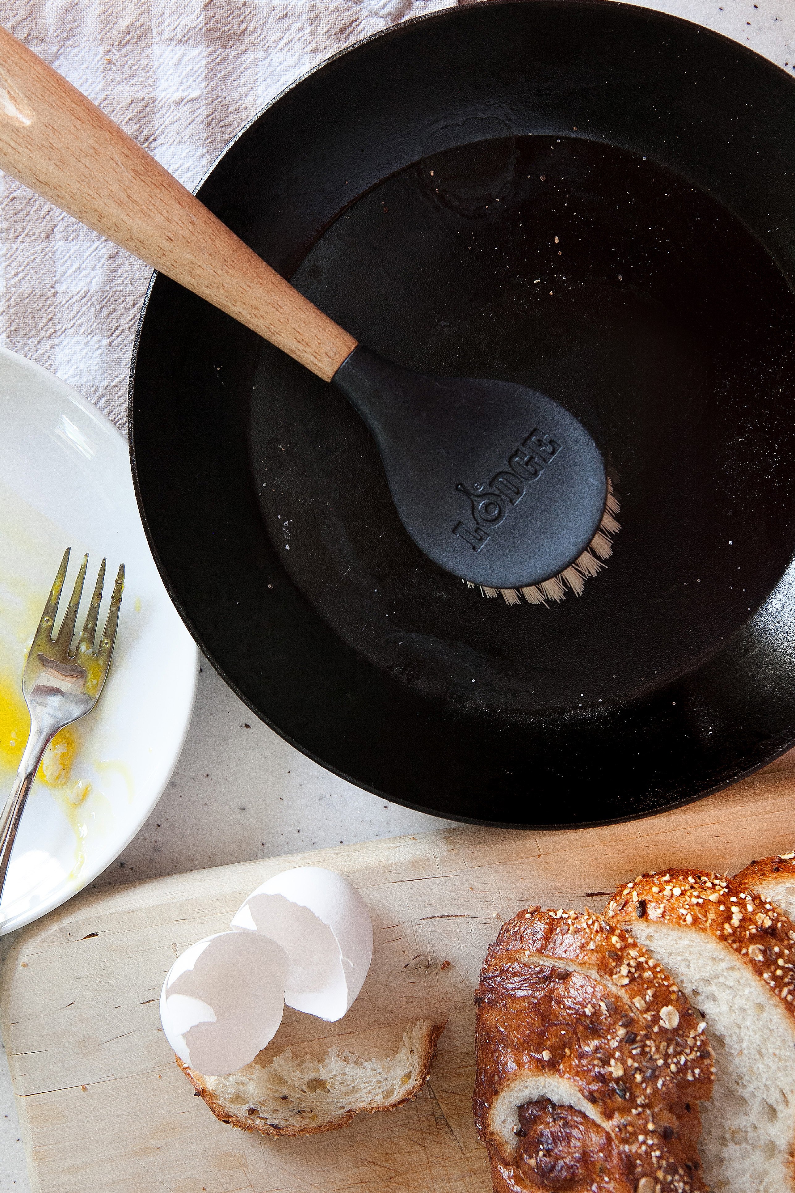 Carbon Steel Pan Care - How to Clean, Store, and Cooking tips - Omnivore's  Cookbook