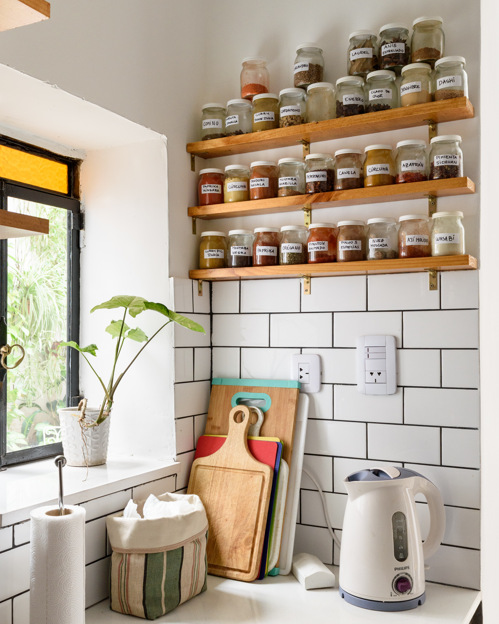 8 Ways to Create a Pantry in Even the Tiniest Kitchen