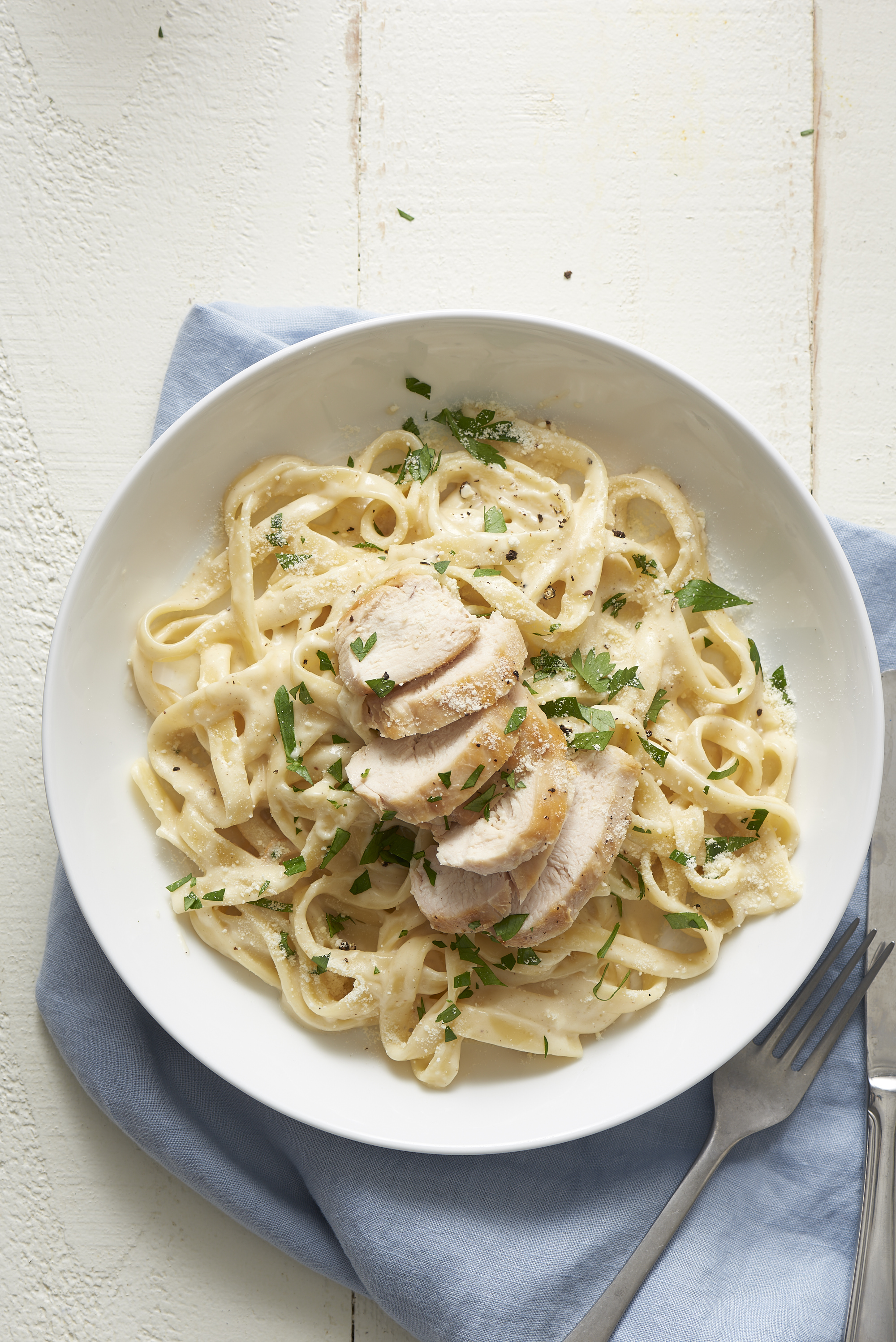 How To Make Classic Chicken Alfredo Pasta The Easiest Simplest Method Kitchn