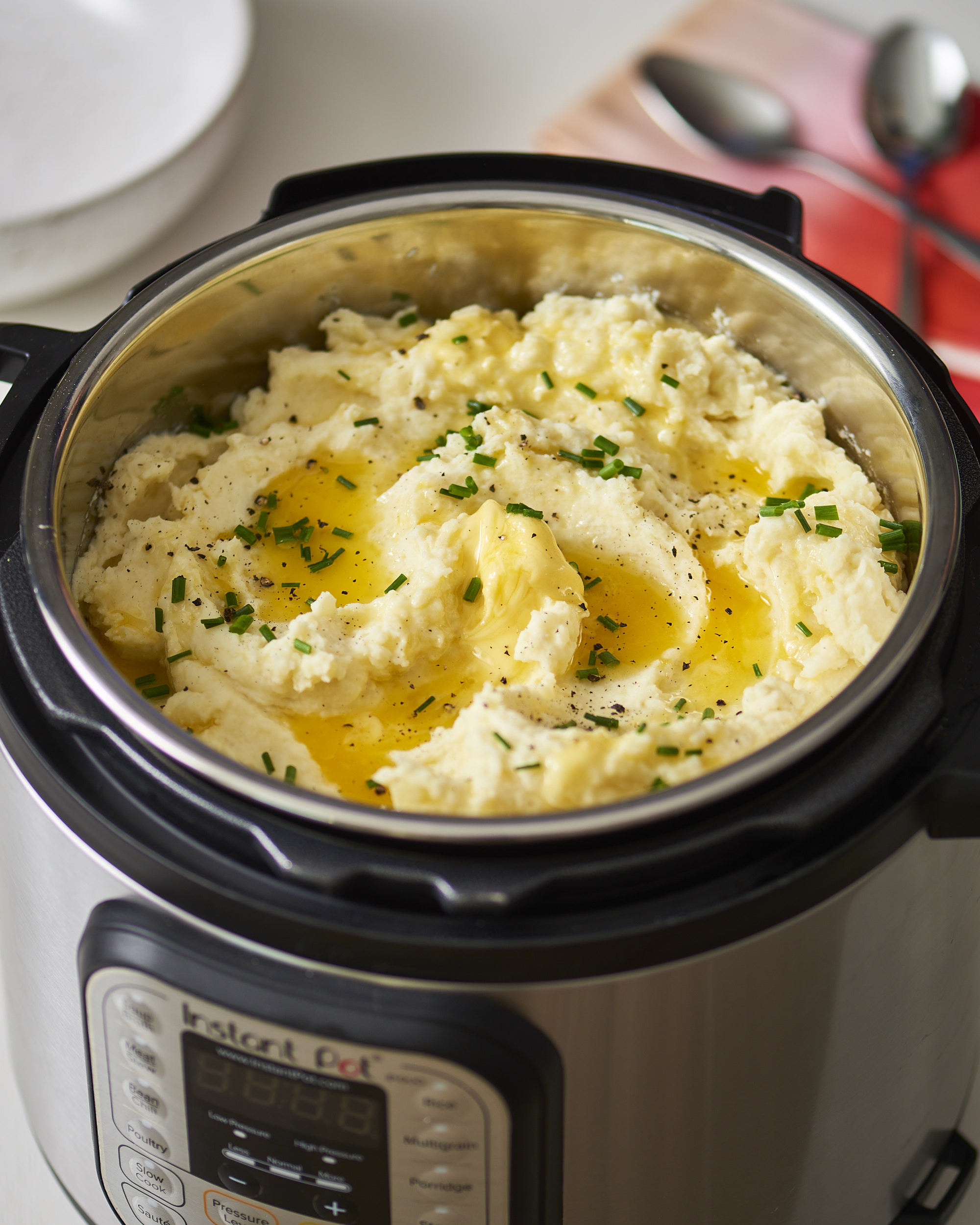 Instant Pot Classic Mashed Potatoes - Weekend Craft