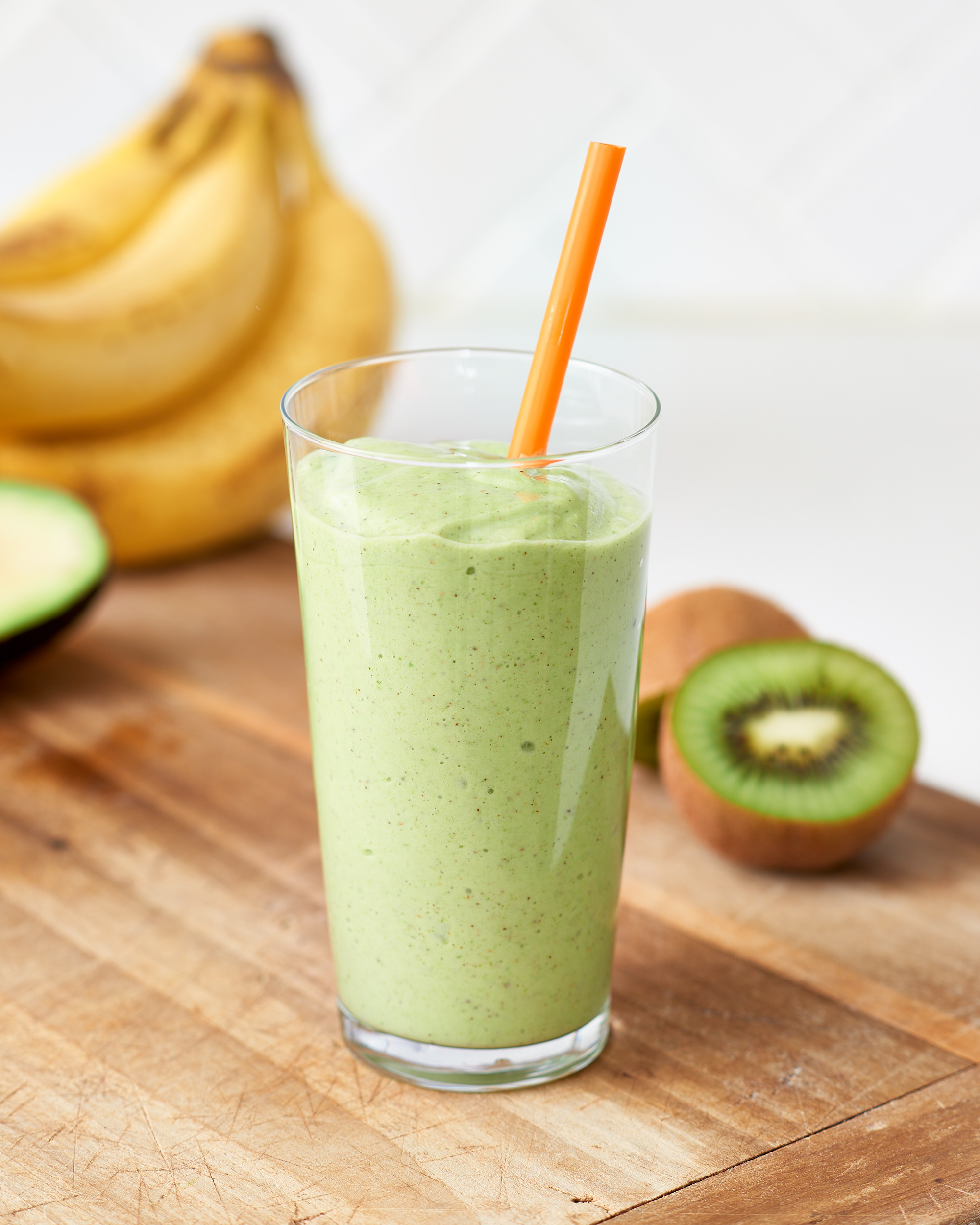 Verwonderend Easy Banana Kiwi Smoothie | Kitchn OL-47