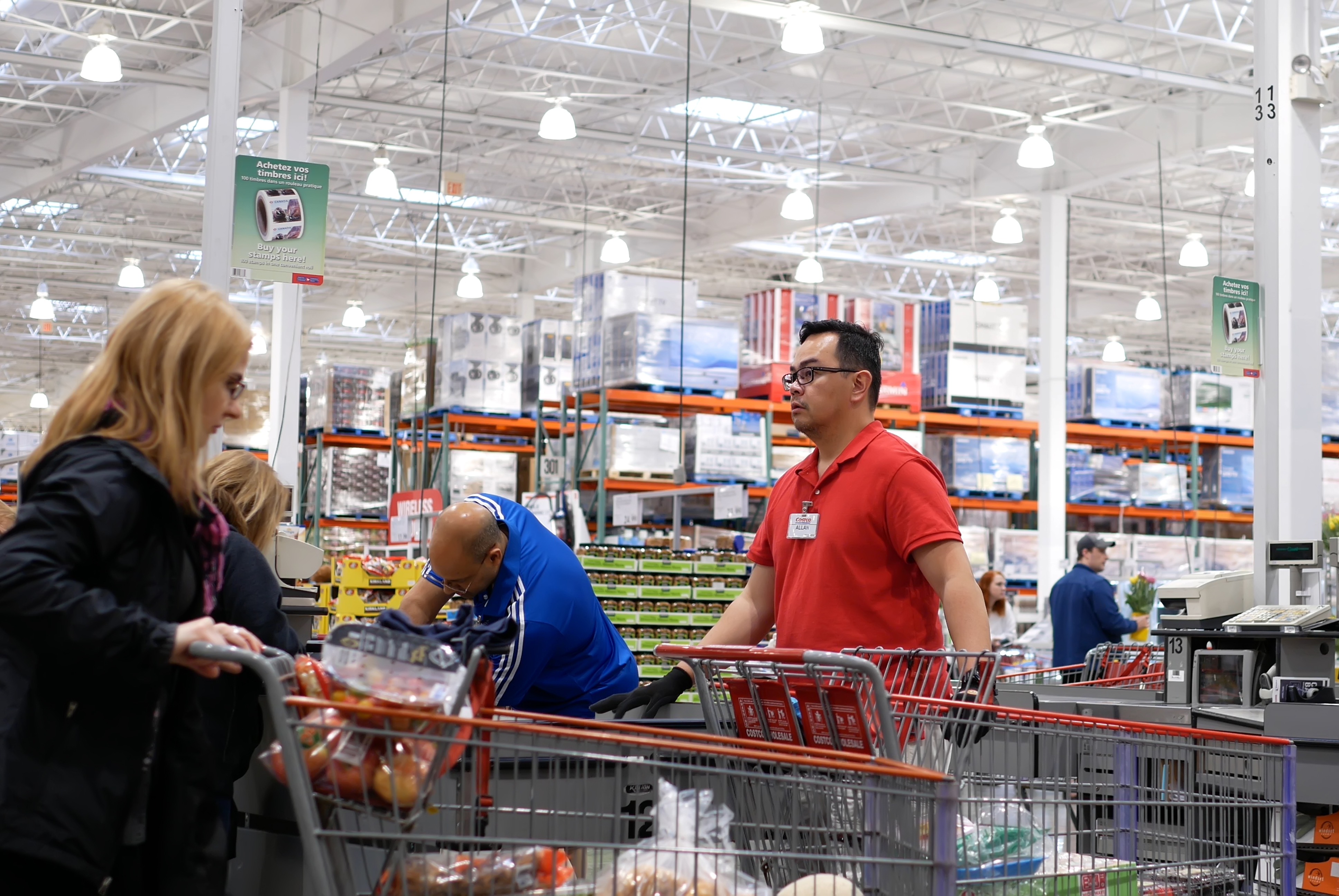 costco jobs near me pay