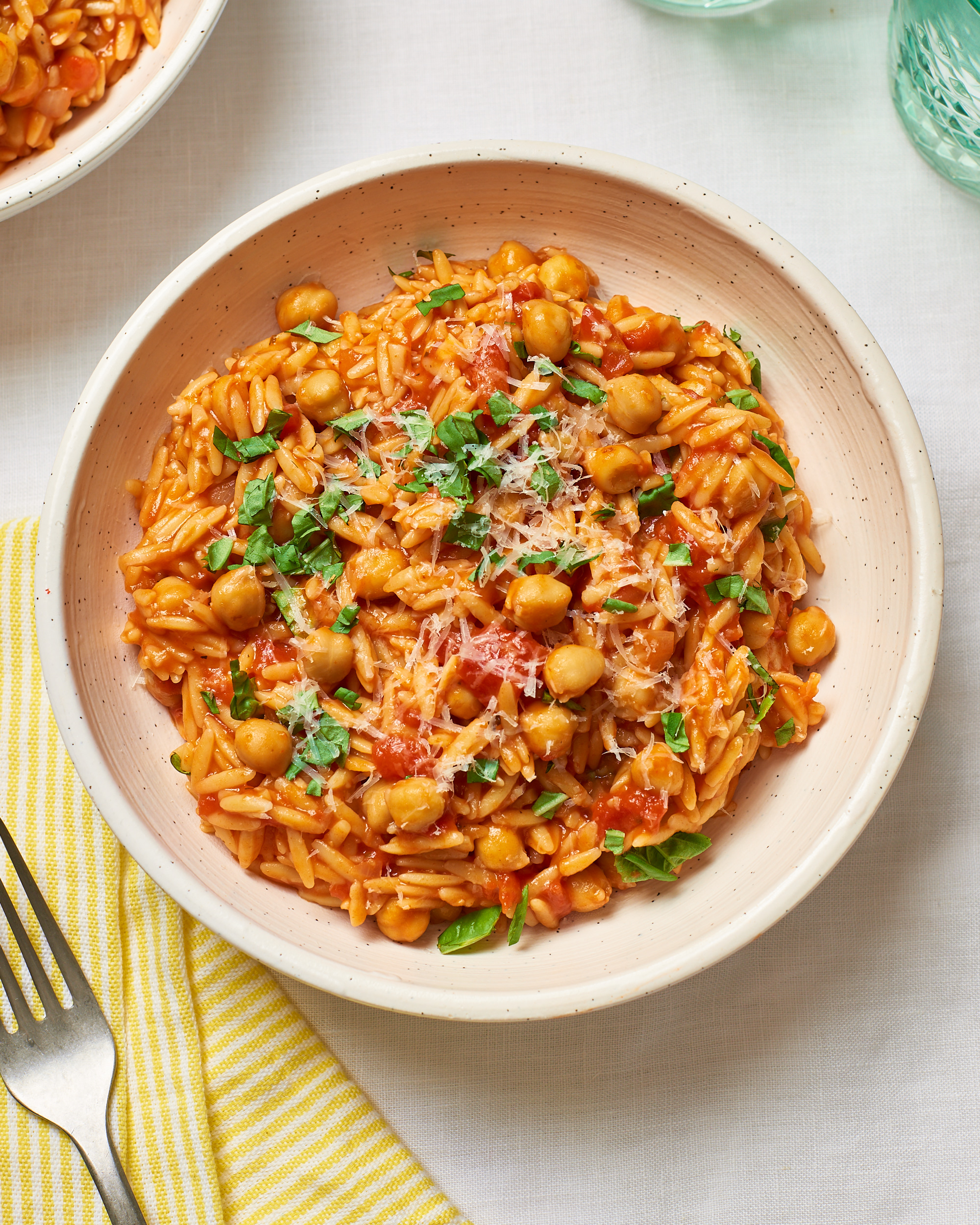 One-Pot Tomato Chickpeas and Orzo (Pasta e Ceci) - Easy Chickpea Pasta  Recipe | Kitchn