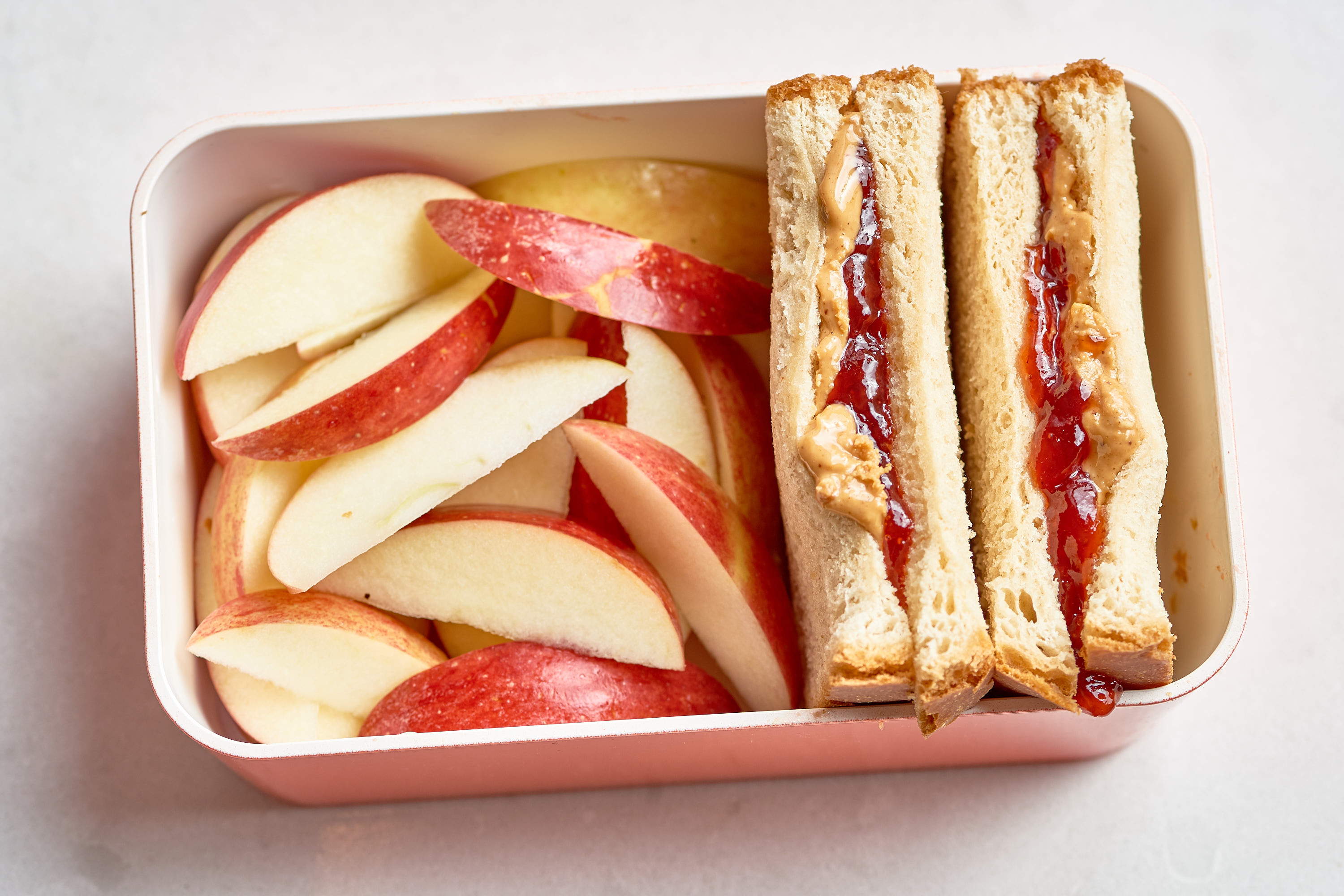 10 Ways to Keep Apple Slices from Browning - Insanely Good