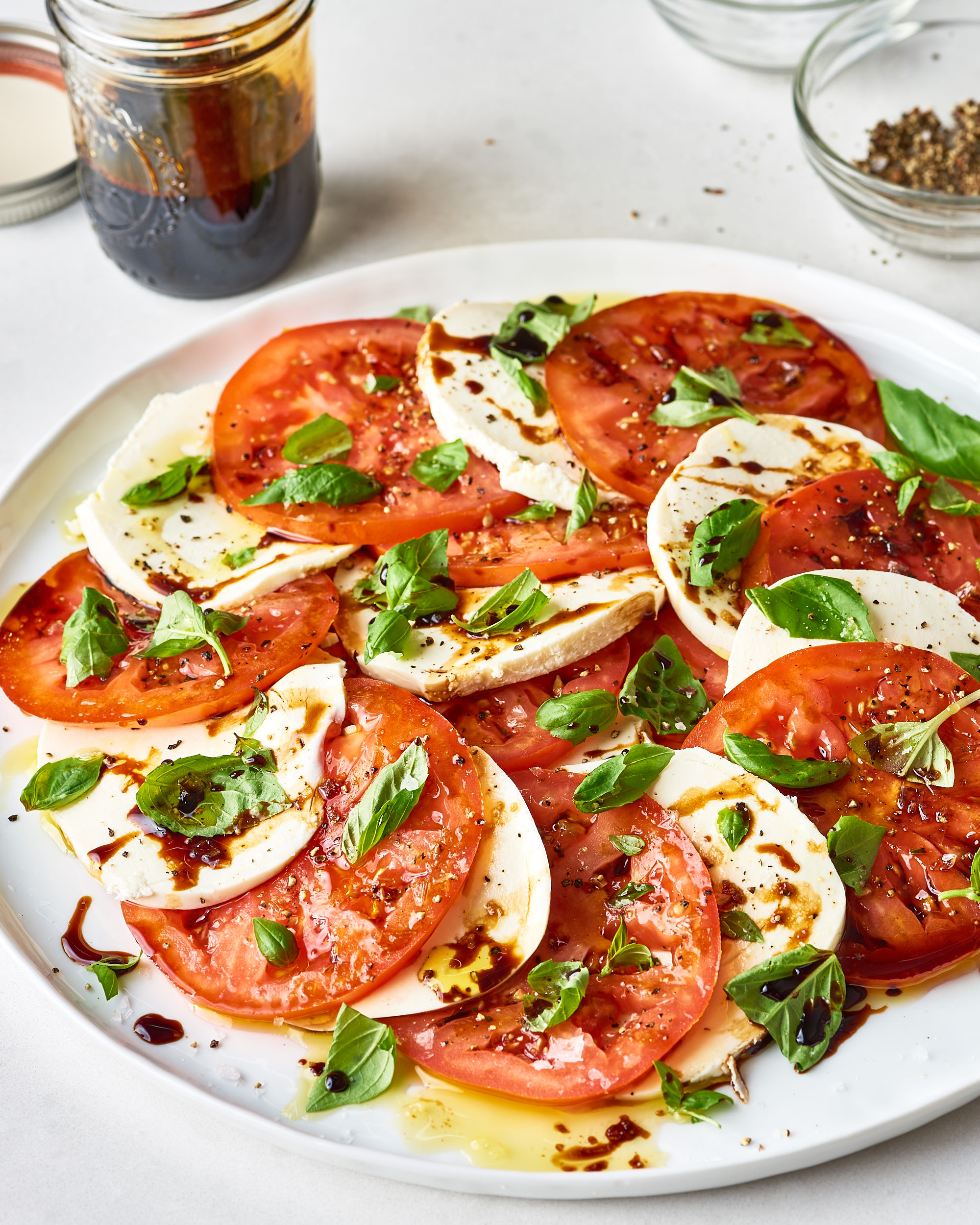 Easy Lunch Box Caprese Salad