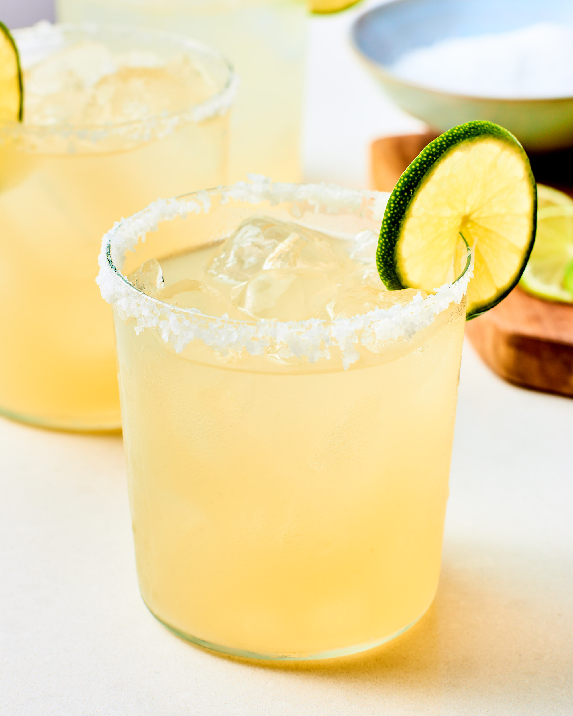 Skinny Margarita Recipe (Pitcher Margaritas) - The Wooden Skillet