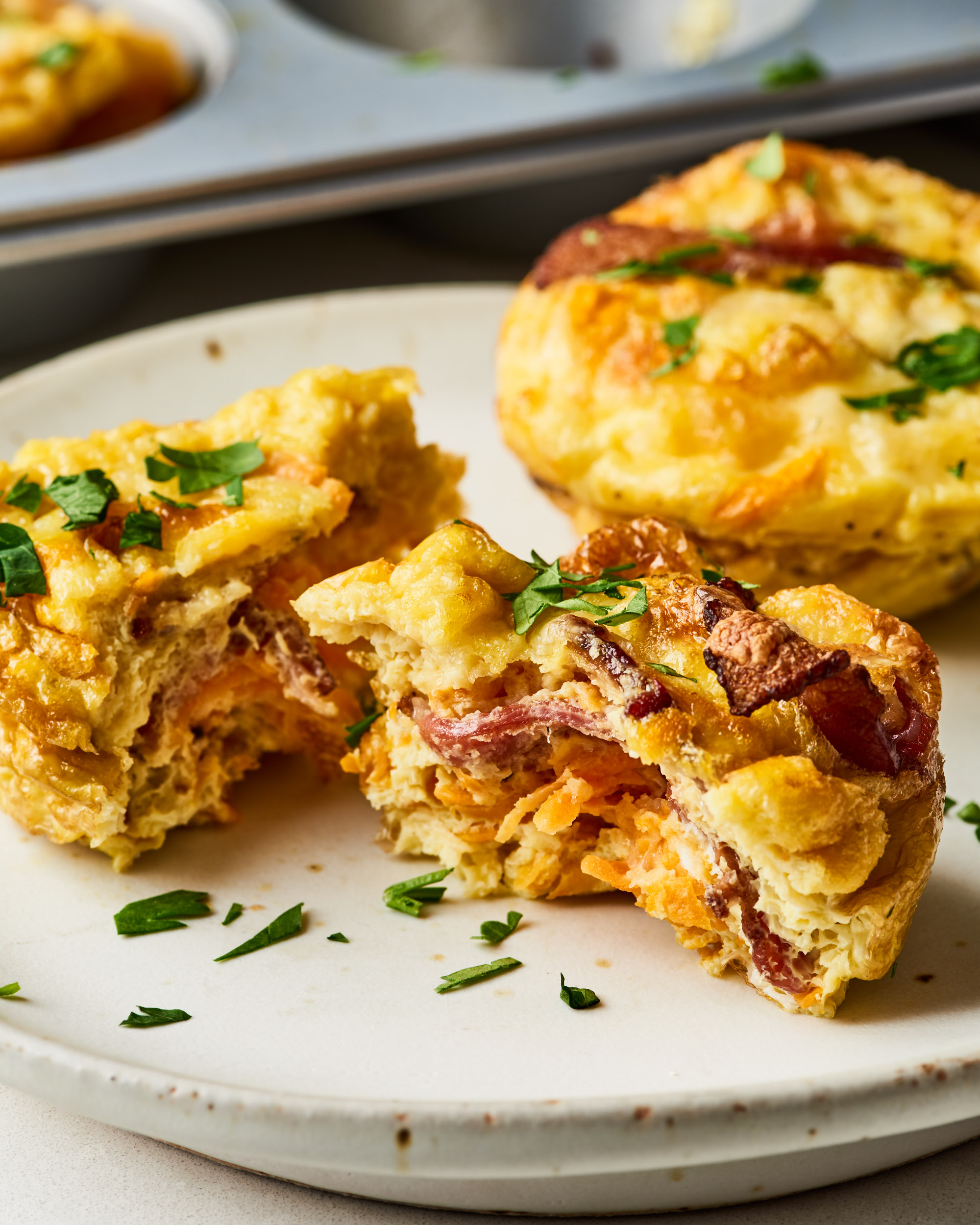 Keto Egg Bites With Spinach & Cheese - Keto Cooking Wins