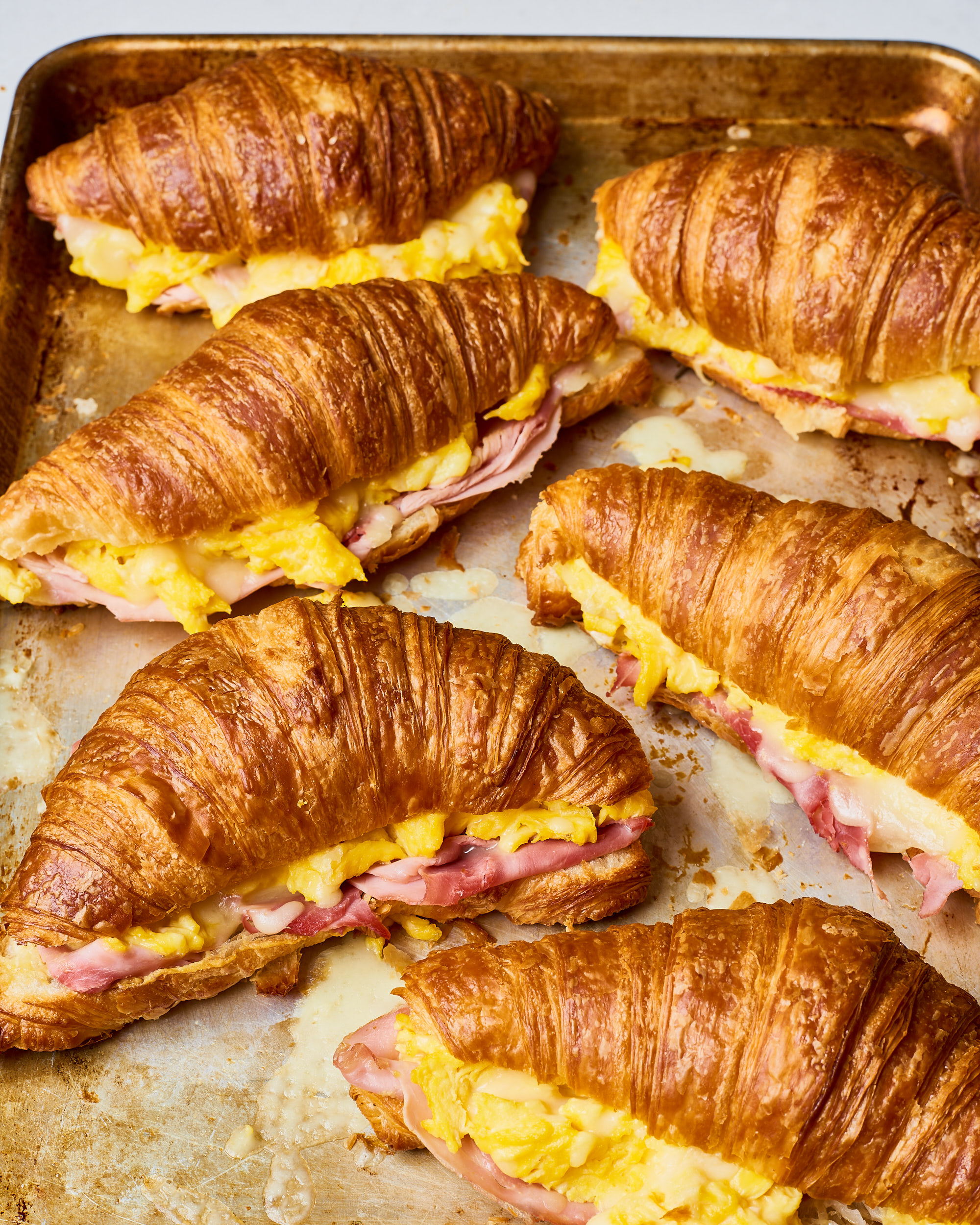 Croissant Breakfast Sandwich - The Healthful Ideas