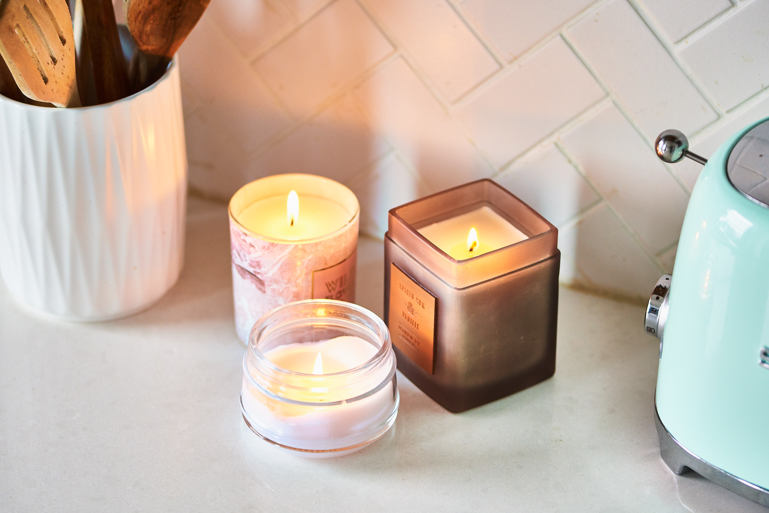 The Candle Trick To Test Your Oven Hood Before Cooking