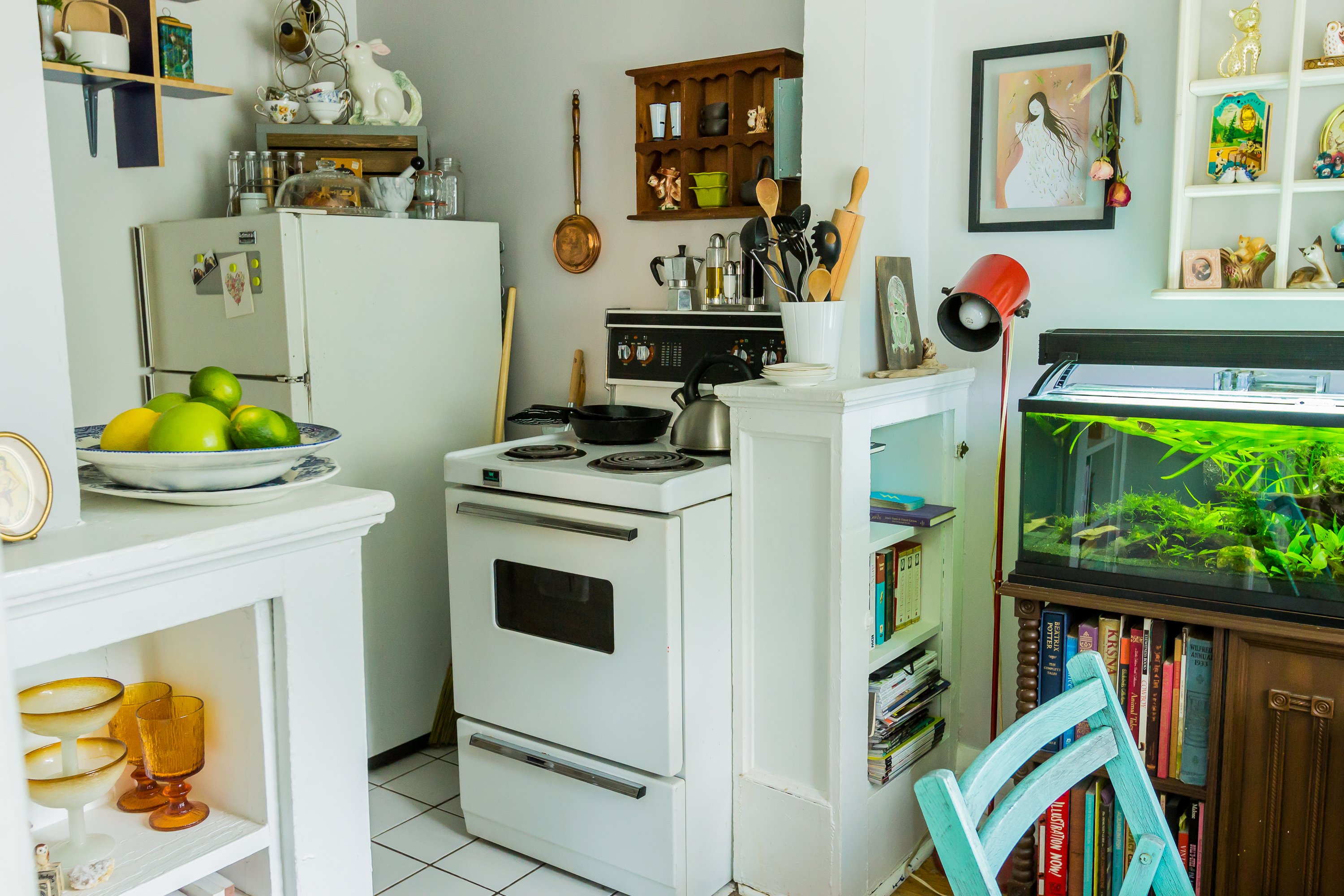 Give Your Kitchen a Colorful Makeover on the Cheap