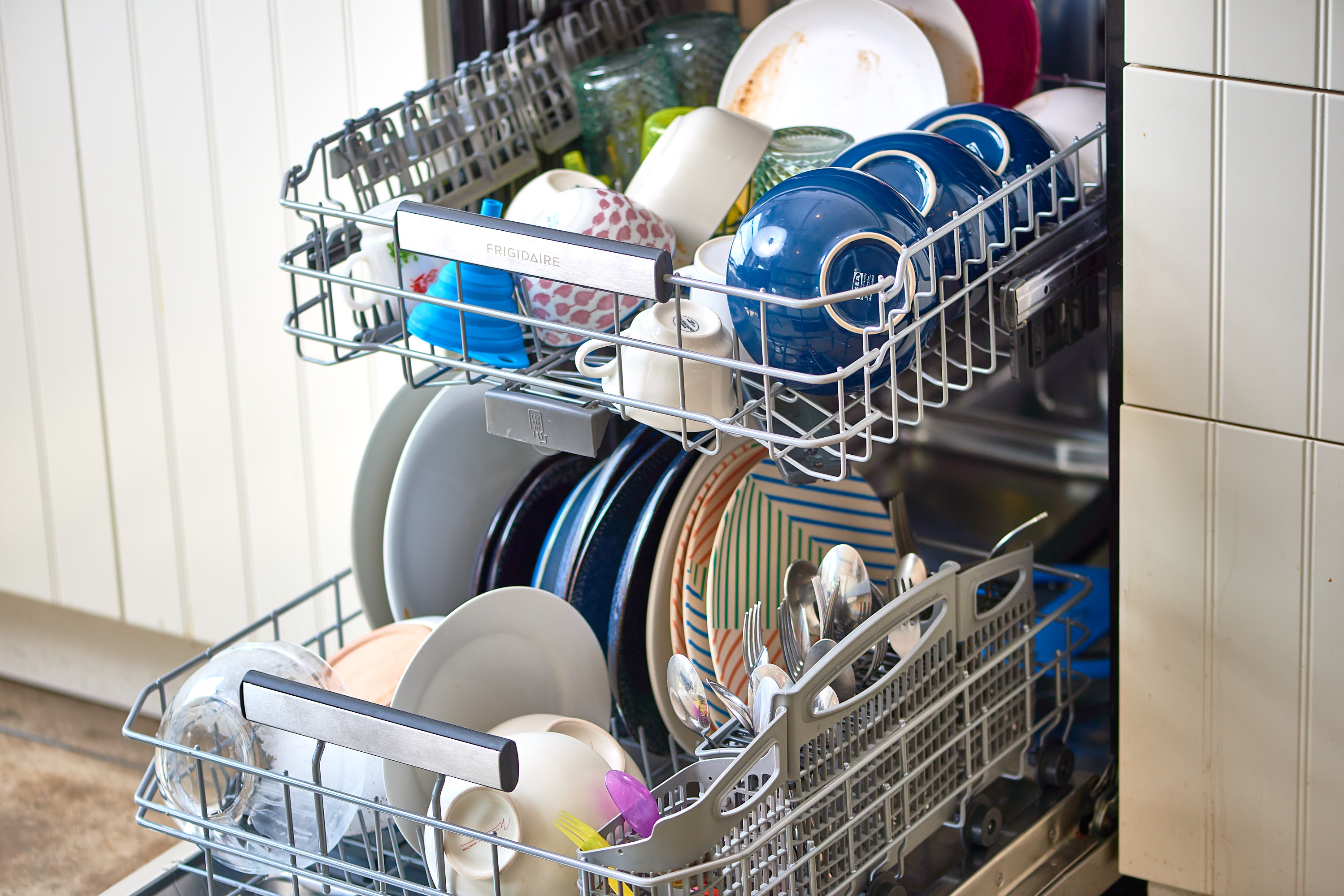 Our 30 Best Tips for Loading (and Using) the Dishwasher the Correct Way