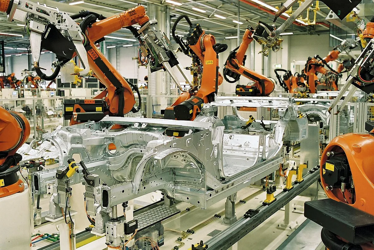 BMW Leipzig Humanoid Robot Pilot Advances with Hexagon AEON