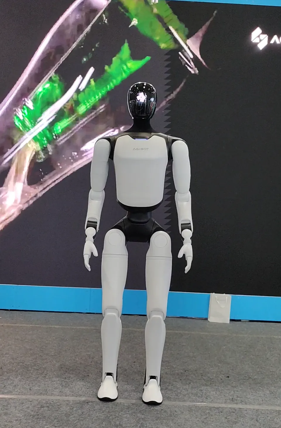 AGIBOT Expedition A3