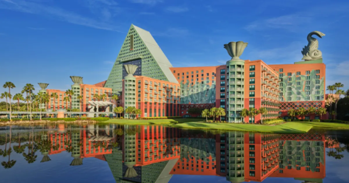 Kitchen Fire at Disney World's Dolphin Hotel Forces Evacuation, Shutters Bourbon Steak Indefinitely