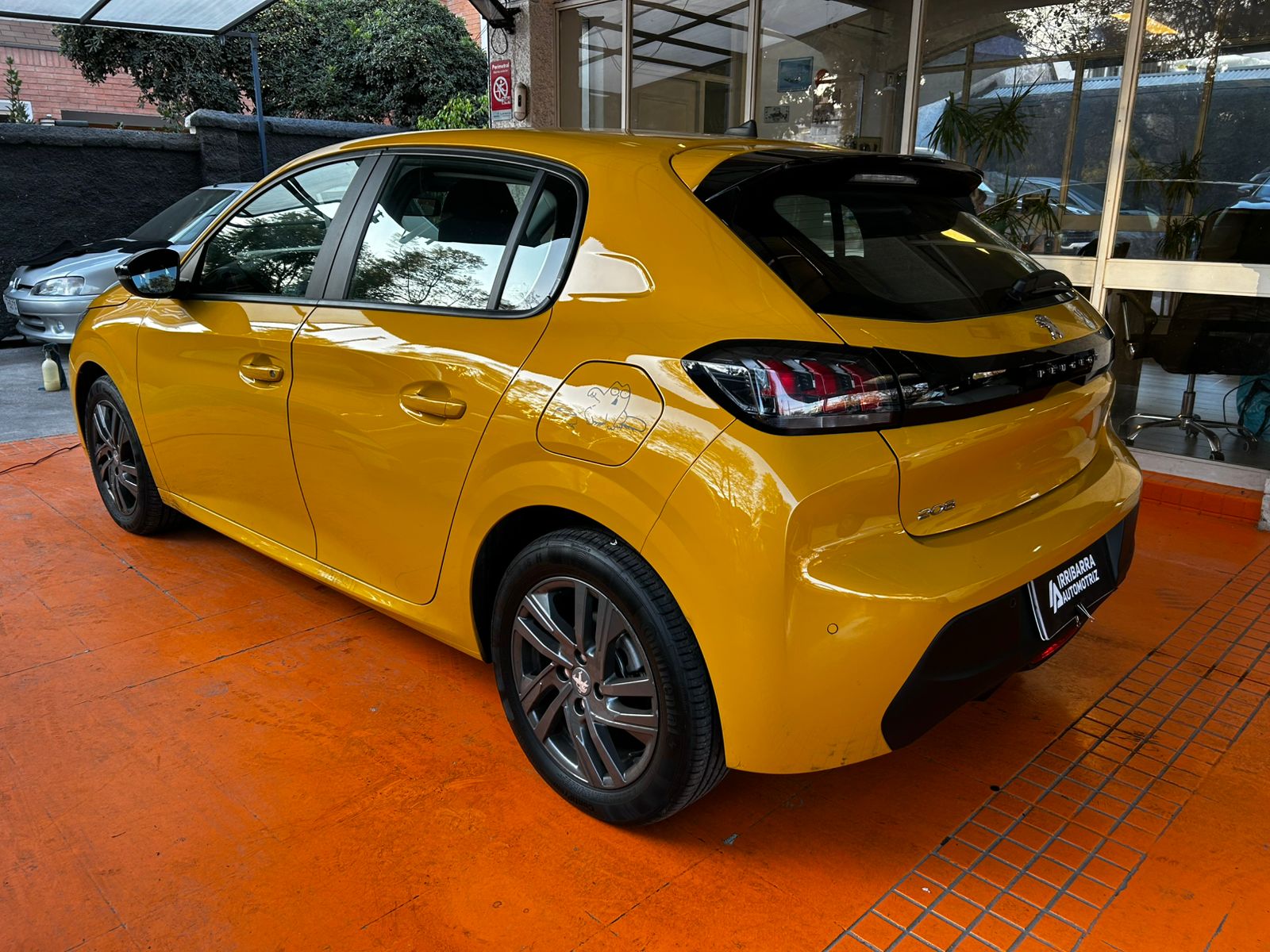 large car