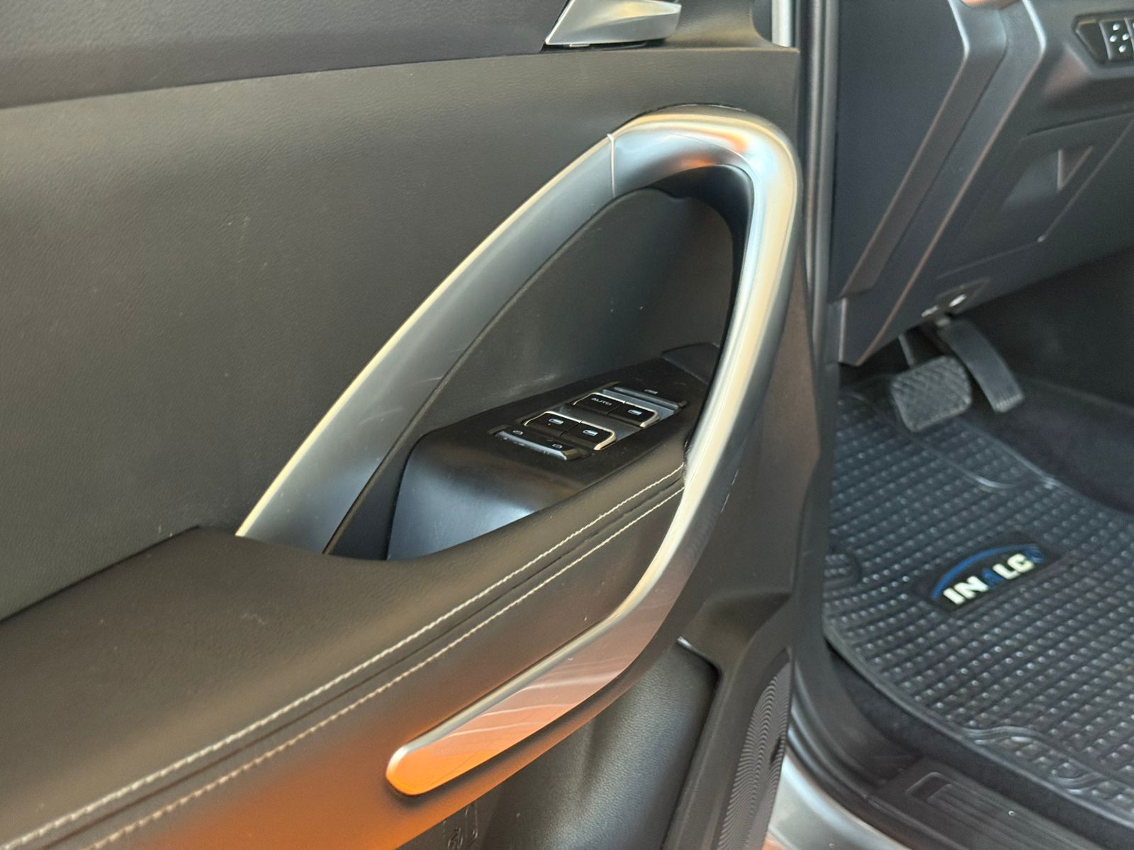 large car