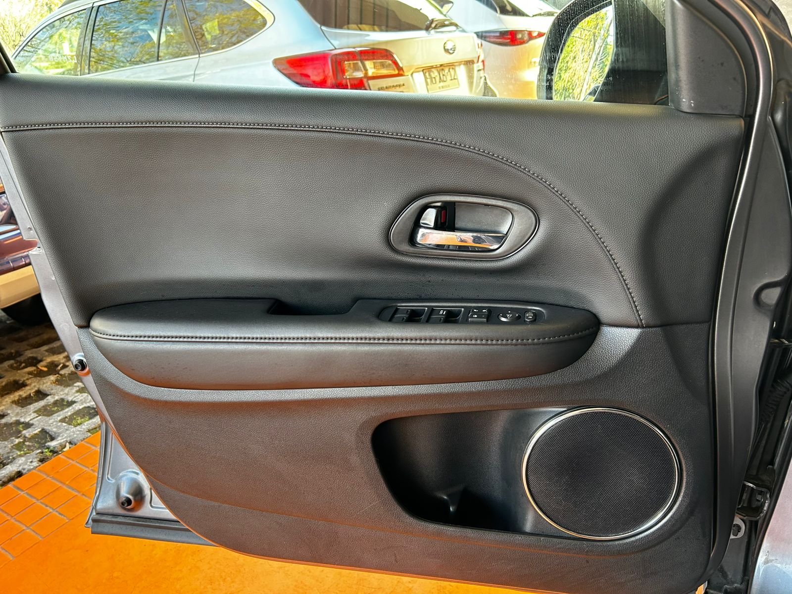 large car