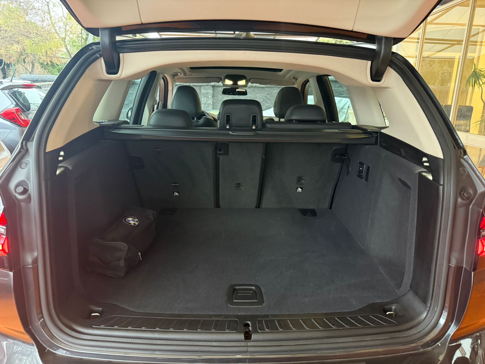 large car