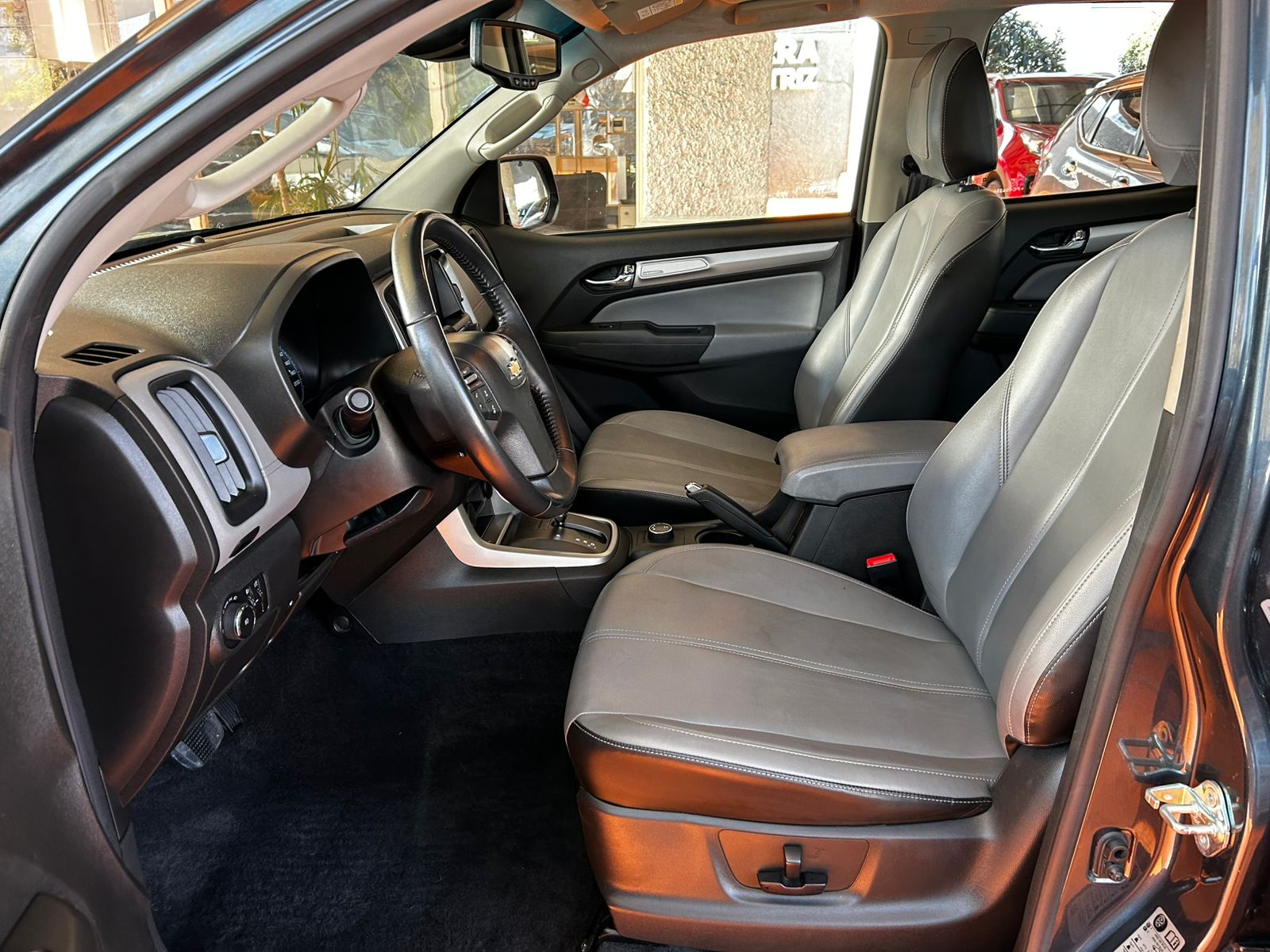 large car