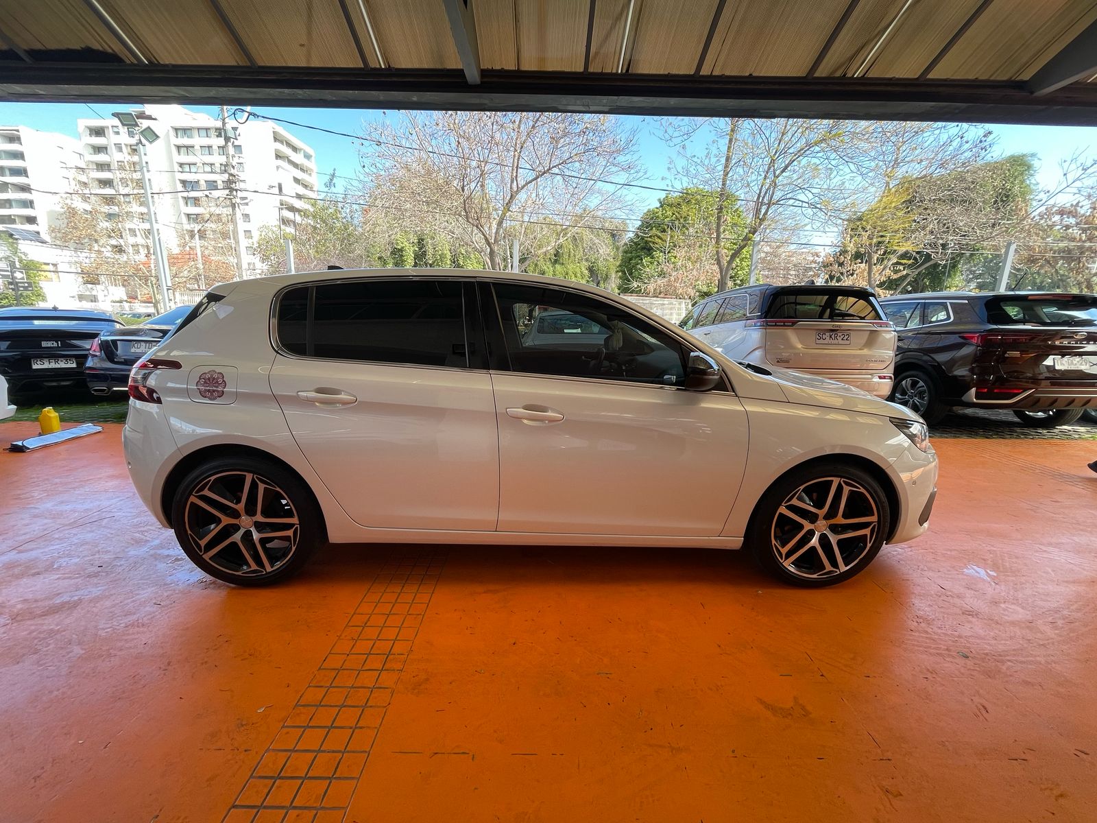 large car
