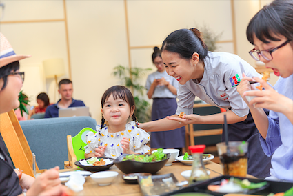 Morico là một trong những Nhà hàng Cafe hiếm hoi có thể đáp ứng được 3 giá trị tinh thần của ẩm thực: Ăn để khoẻ, ăn để thưởng thức, và ăn để nuôi dưỡng tinh thần.
