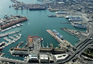 Cargo con armi la Bahri Yanbu attracca a Genova