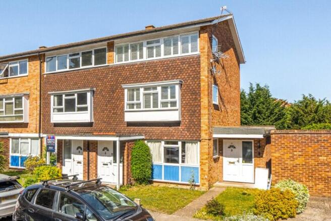 2 bedroom flat for sale
