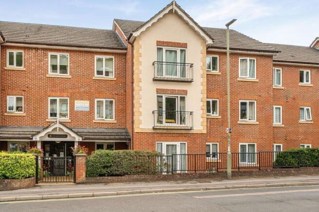 2 bedroom flat for sale