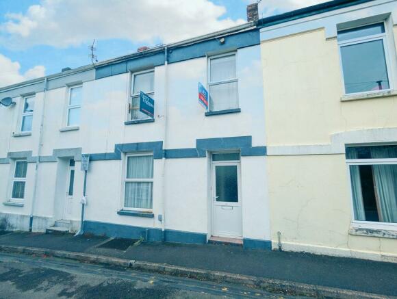 5 bedroom terraced house for sale