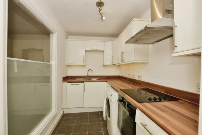 1 bedroom flat for sale