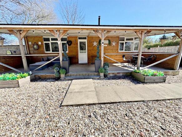 2 bedroom chalet for sale