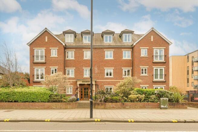 1 bedroom flat for sale