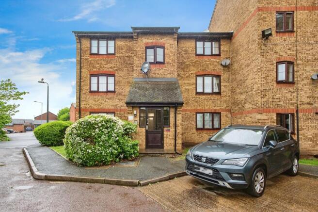 1 bedroom flat for sale