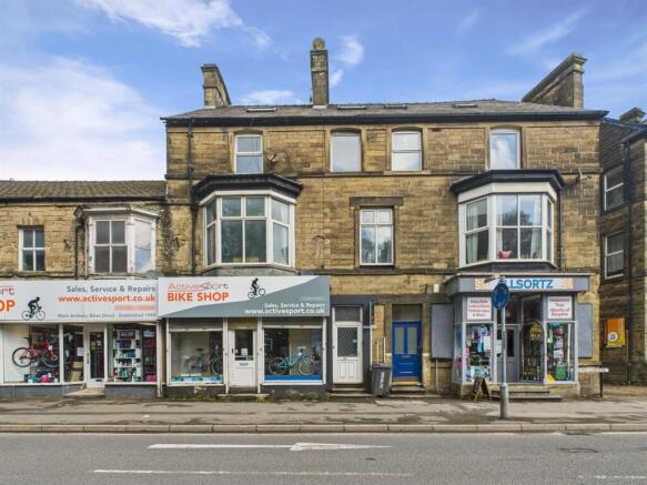 5 bedroom maisonette for sale