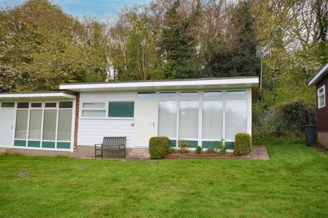 2 bedroom chalet for sale