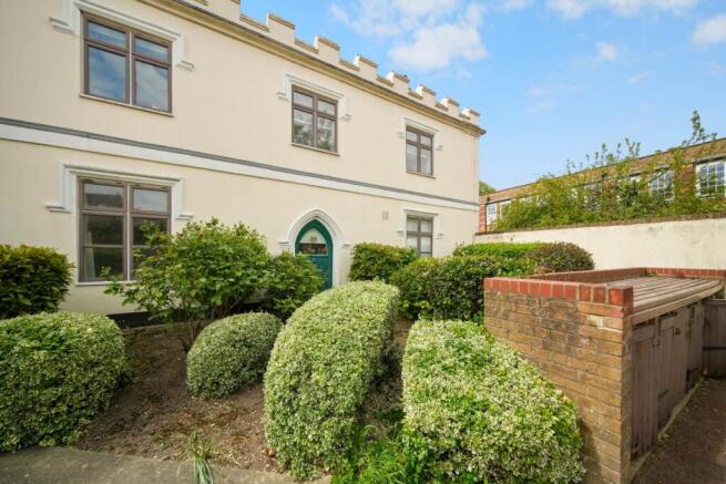 1 bedroom flat for sale
