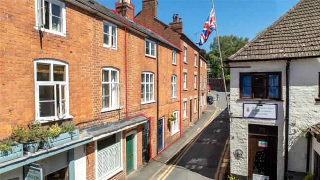 2 bedroom terraced house for sale