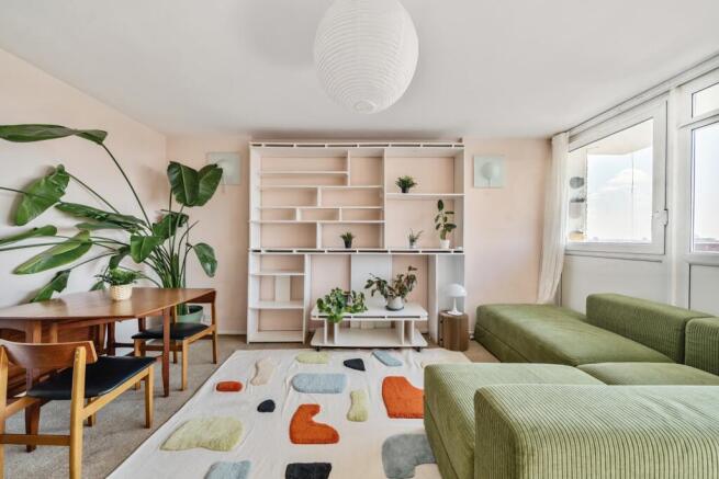 2 bedroom flat for sale