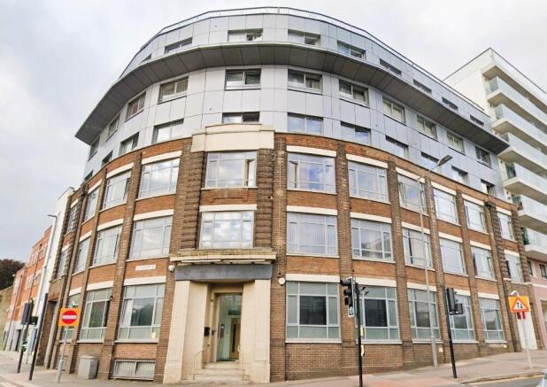 1 bedroom flat for sale