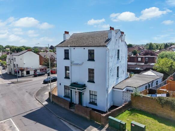 9 bedroom detached house for sale