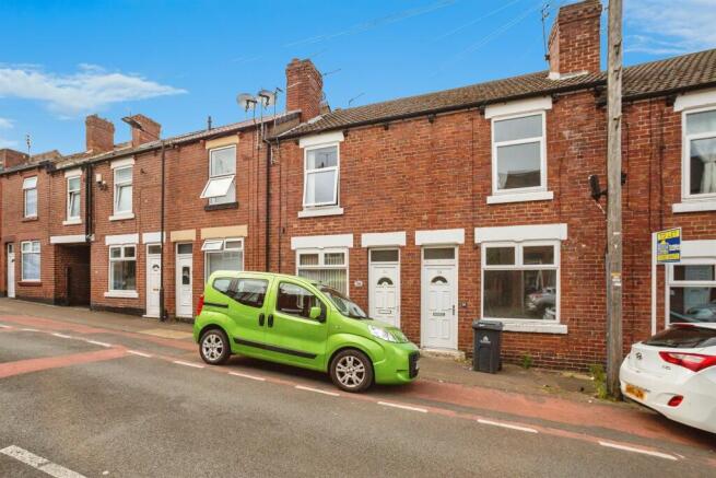 2 bedroom terraced house for sale
