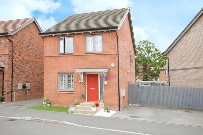 3 bedroom detached house for sale
