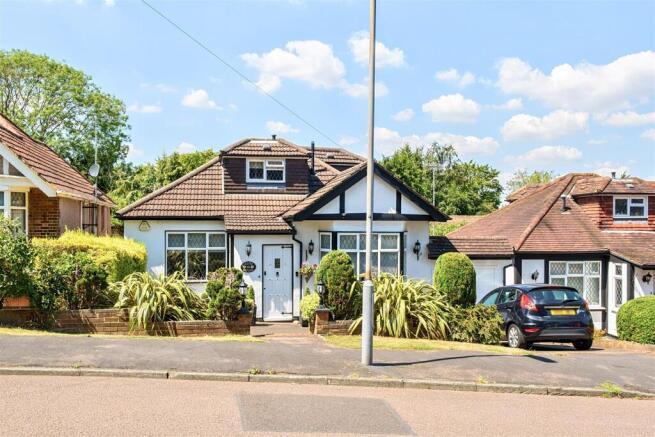 3 bedroom detached bungalow for sale