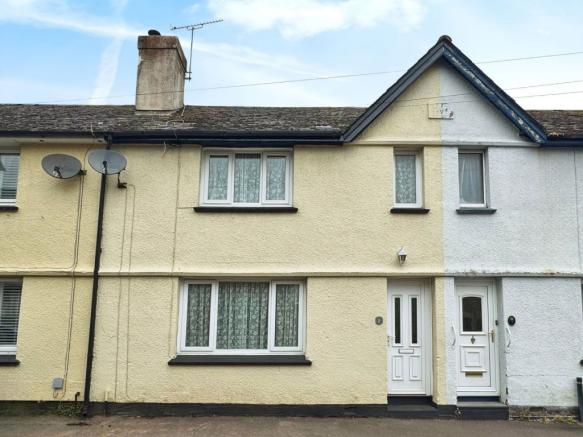 2 bedroom cottage for sale