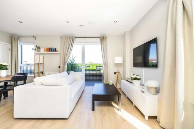 1 bedroom flat for sale