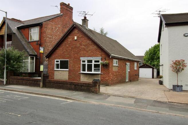 2 bedroom bungalow for sale