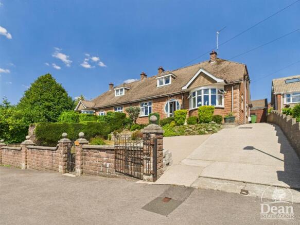 3 bedroom semi-detached bungalow for sale