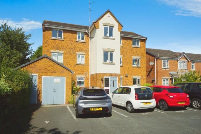 1 bedroom flat for sale